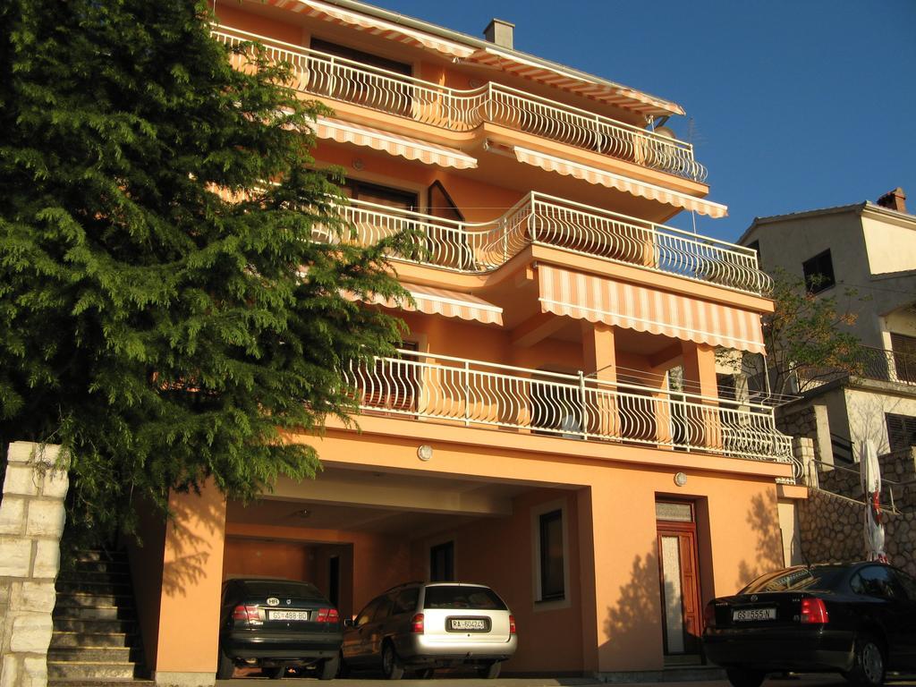 Apartment Bellavita Senj Сень Екстер'єр фото