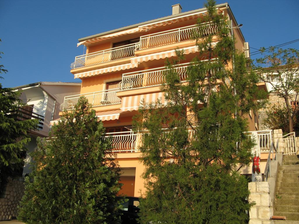Apartment Bellavita Senj Сень Екстер'єр фото